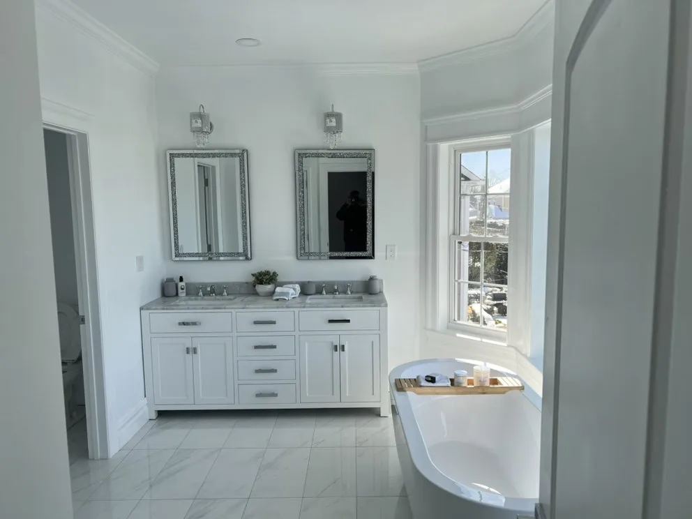 Slide of Green Tech Electric