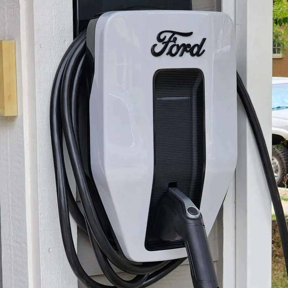 Slide of Green Top Electric