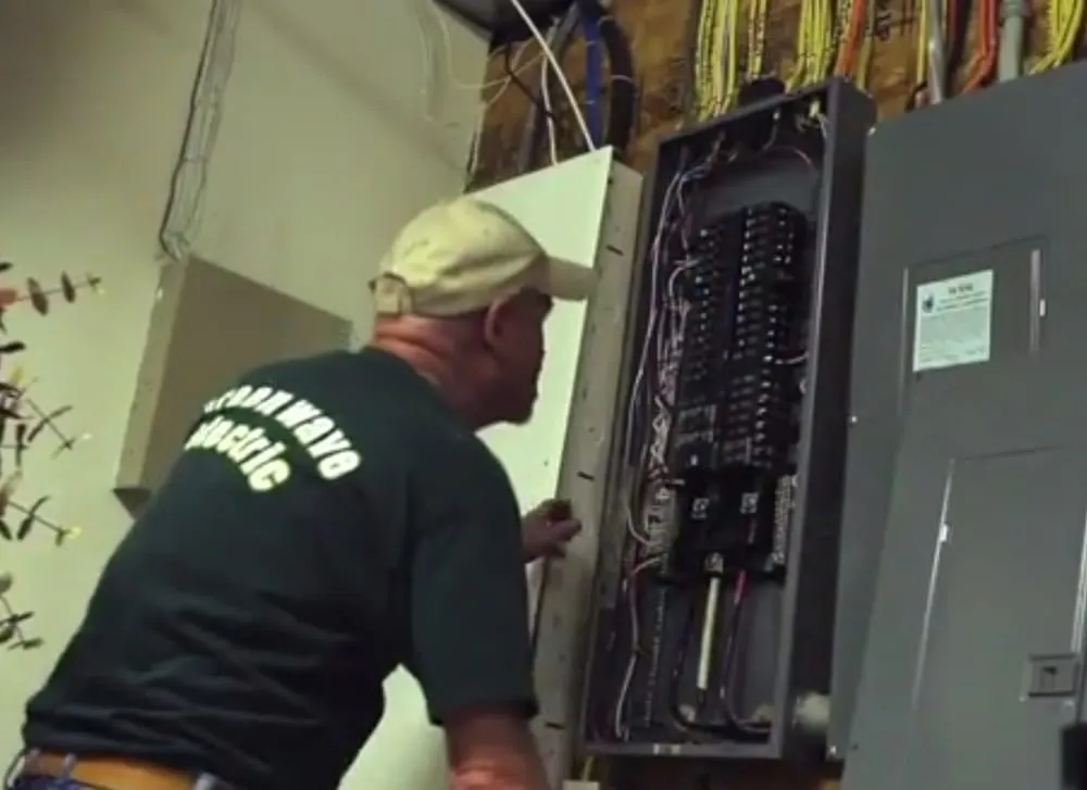 Slide of Green Wave Electric, Inc.