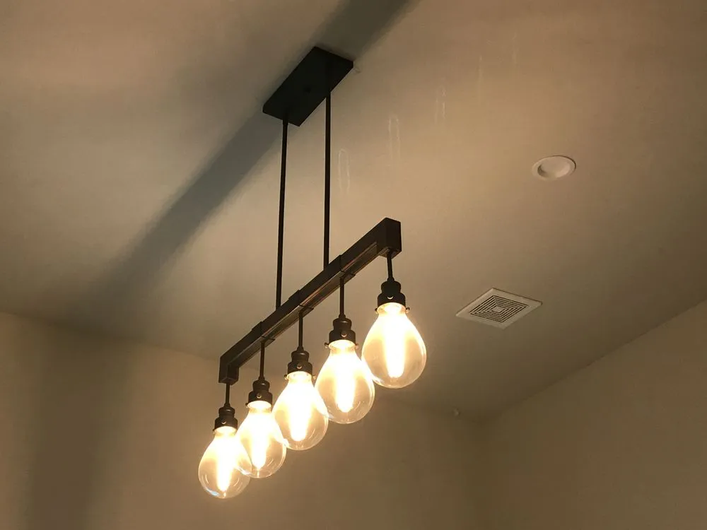 Trusted circuit breaker repair in Spicewood, TX by Greenbolt Electric