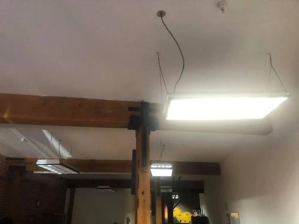 Affordable electrician providing lighting installation in , 