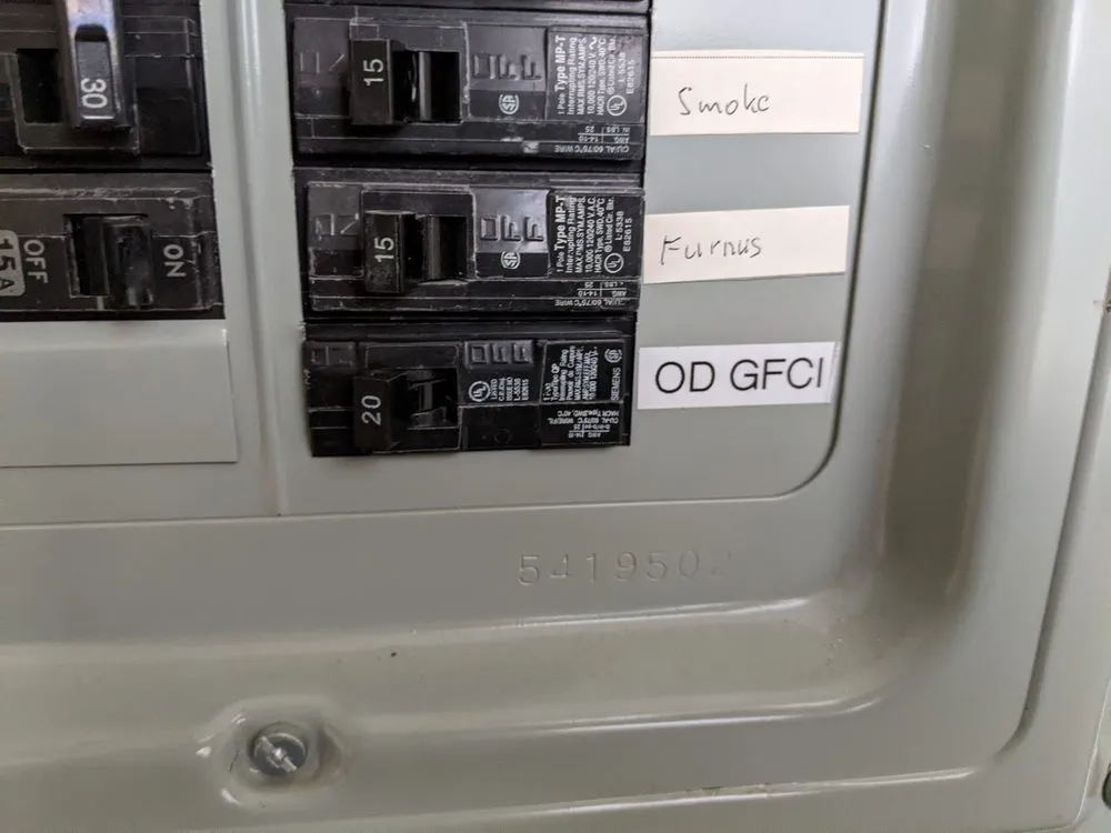 Slide of Greenline Electric