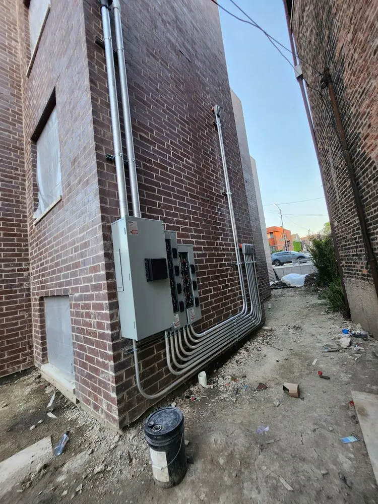 Slide of Greenline Electric