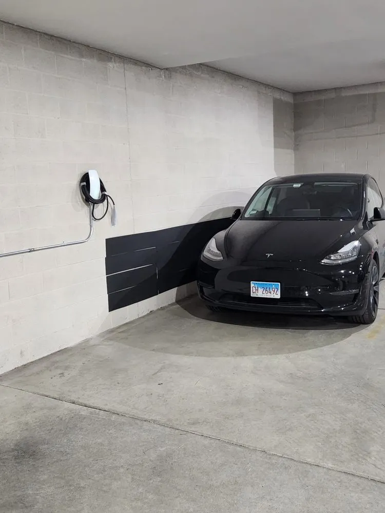 Slide of Greenline Electric