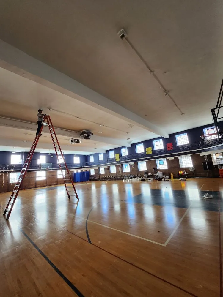 Slide of Greenline Electric