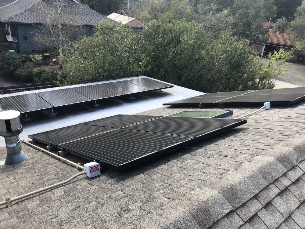 Slide of Greenlink Solar