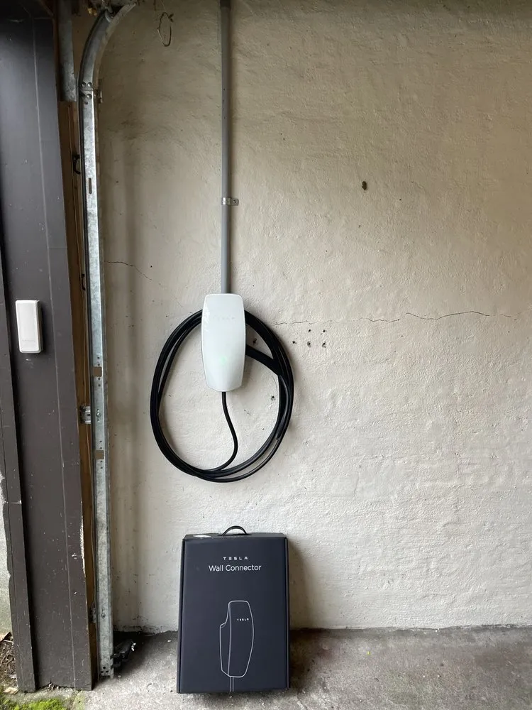 Slide of Greenworks Electric