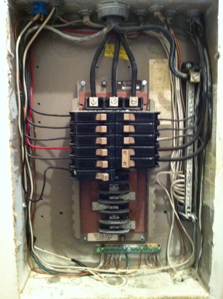 Slide of Greg Glavin Electrician