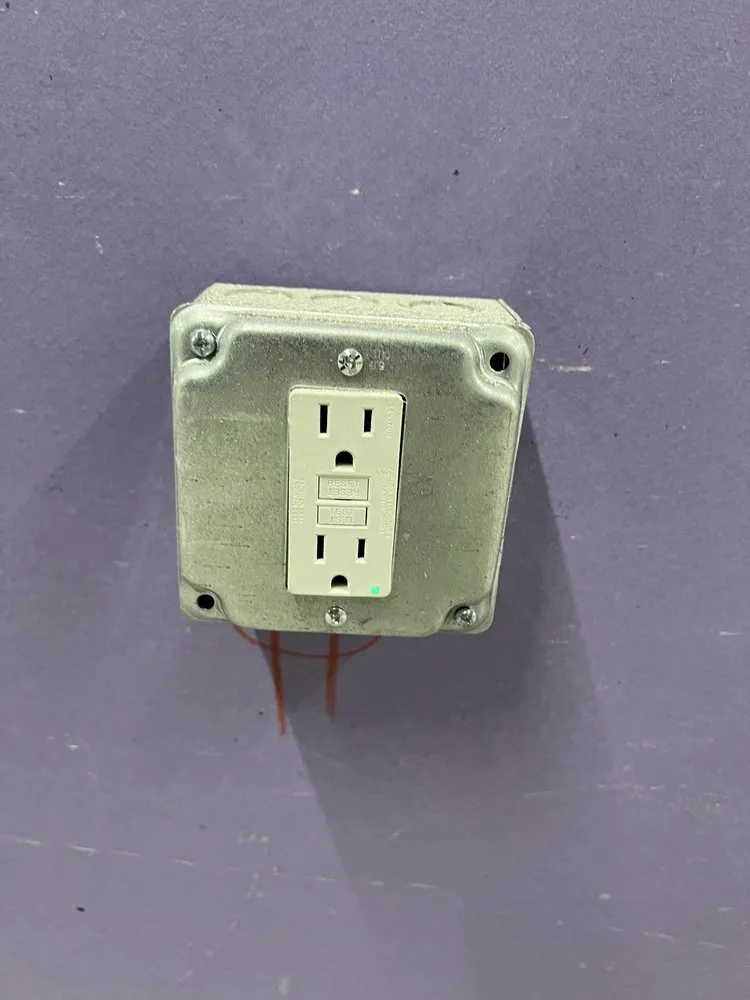 Slide of Greg Nice Electric