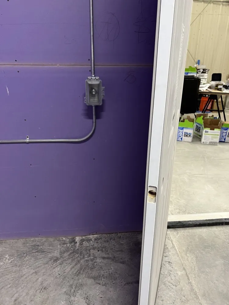 Slide of Greg Nice Electric