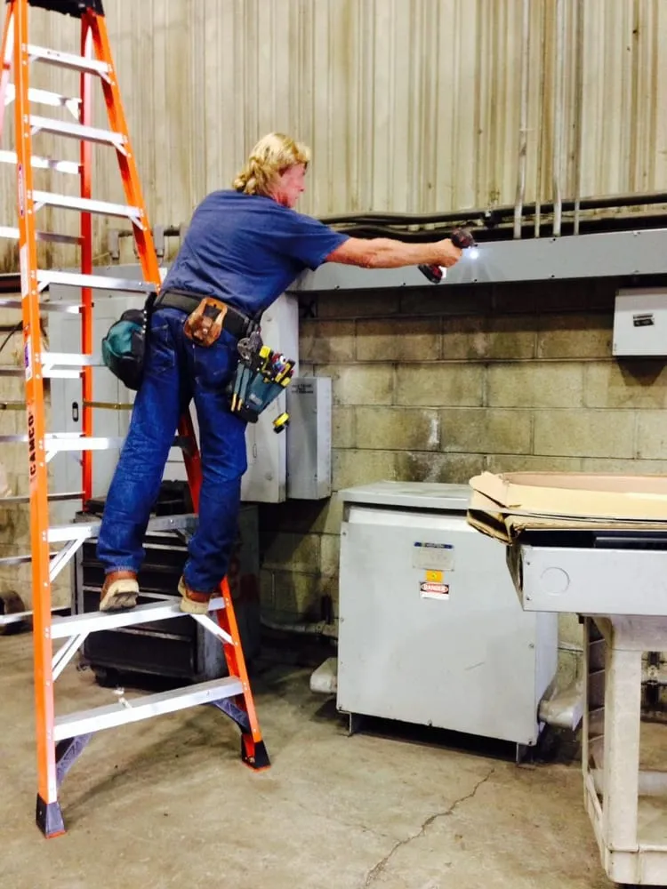 Slide of Greg Weaver Electrical