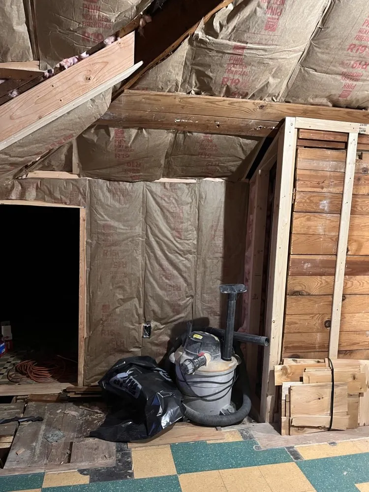 Professional electrician providing electrical repair in Mansfield Center, CT - Grenier Electric