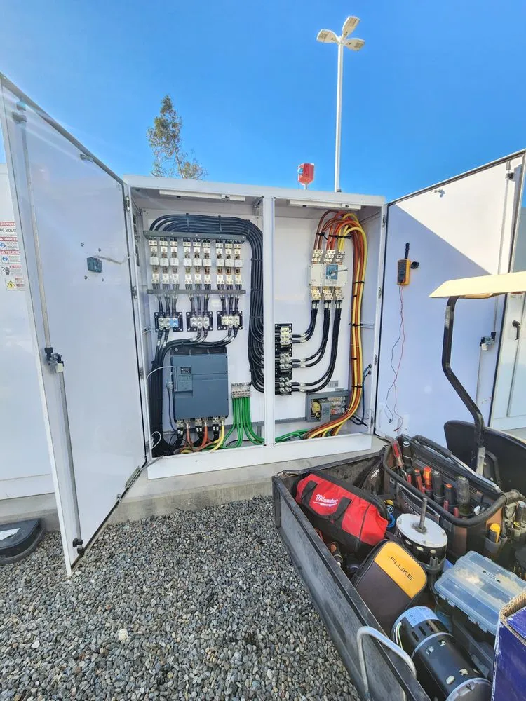 Slide of Grid Power Solutions