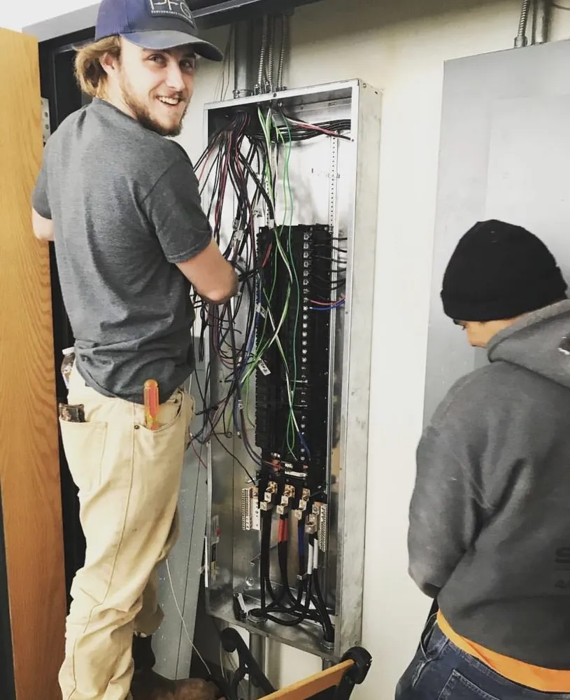 Slide of Grider Electric