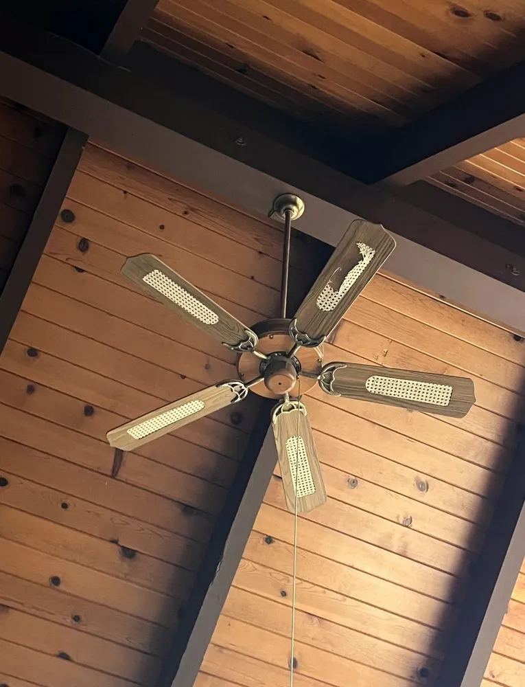 Slide of Grider Electric