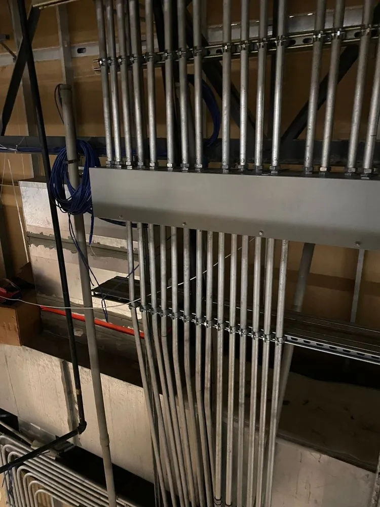 Slide of Gridic Electrical Services