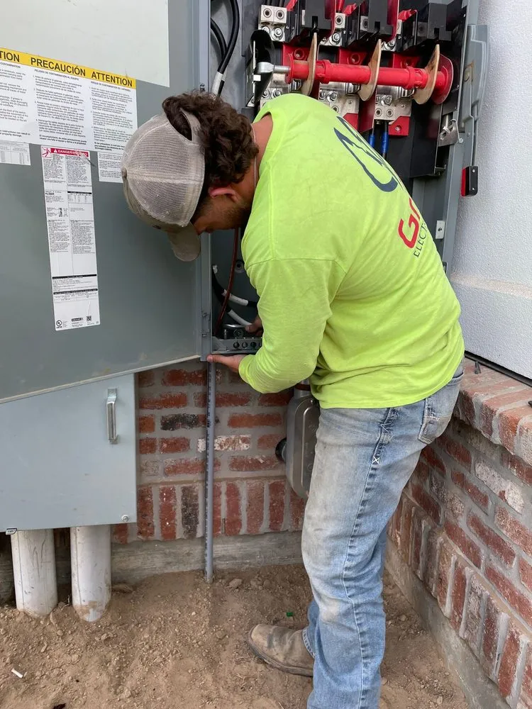 Slide of Gridic Electrical Services