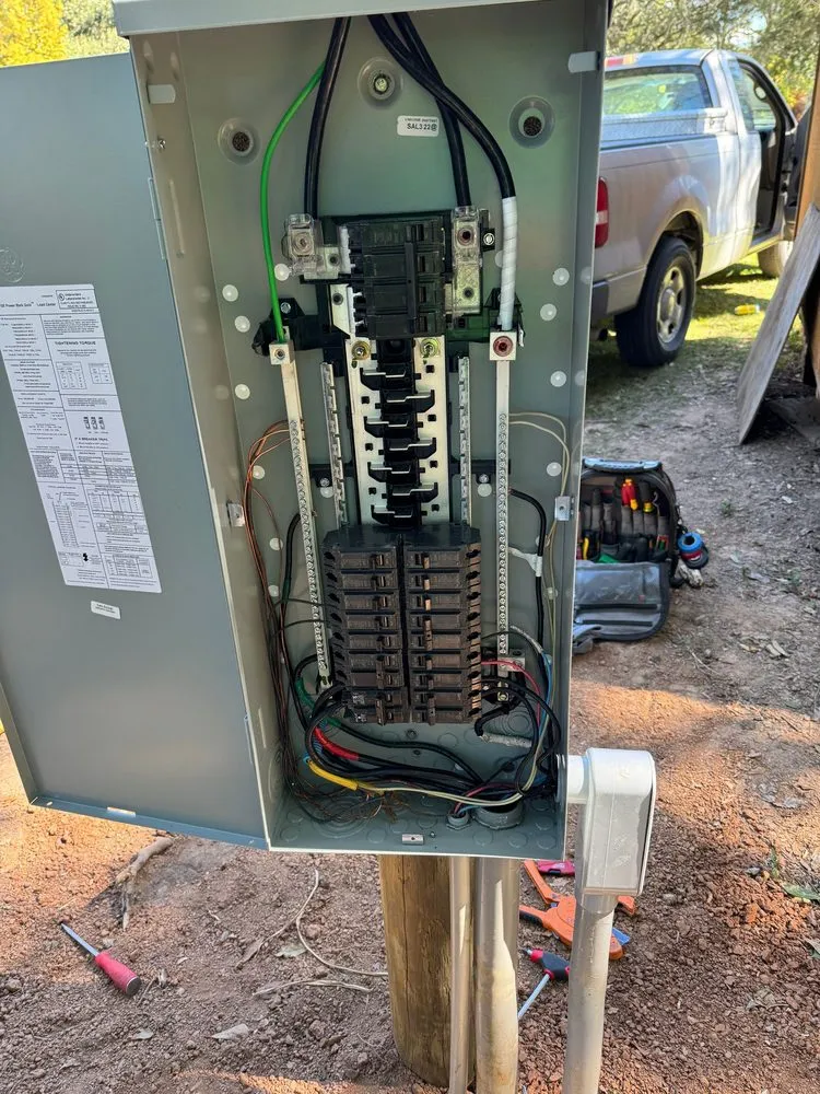 Slide of Gridic Electrical Services