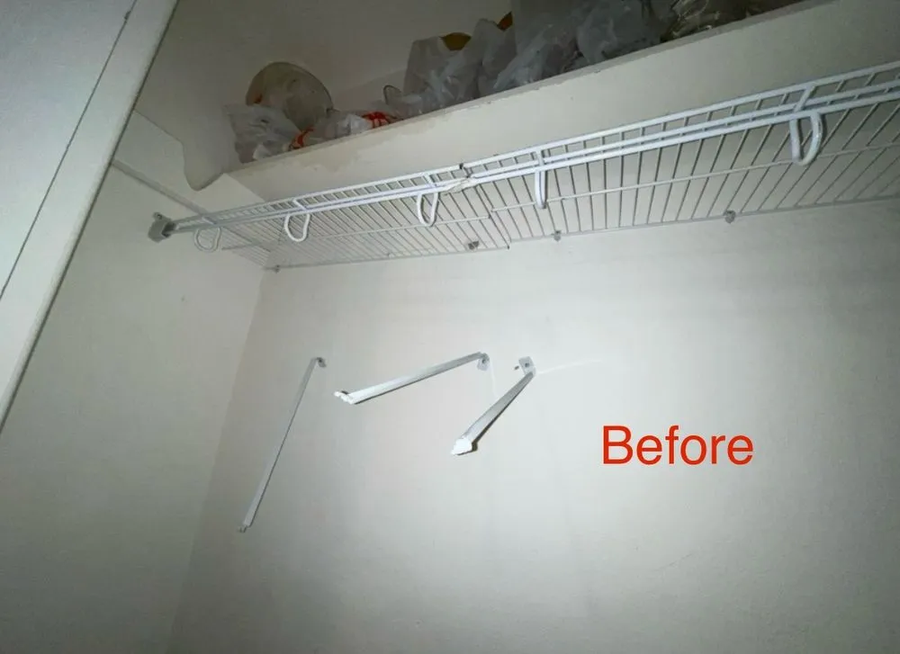 Expert electrician providing electrical repair in , 