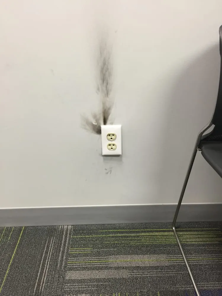 Professional circuit breaker repair service in , - Griffin Maintenance Services