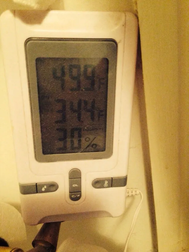 Emergency electrician providing lighting installation in ,