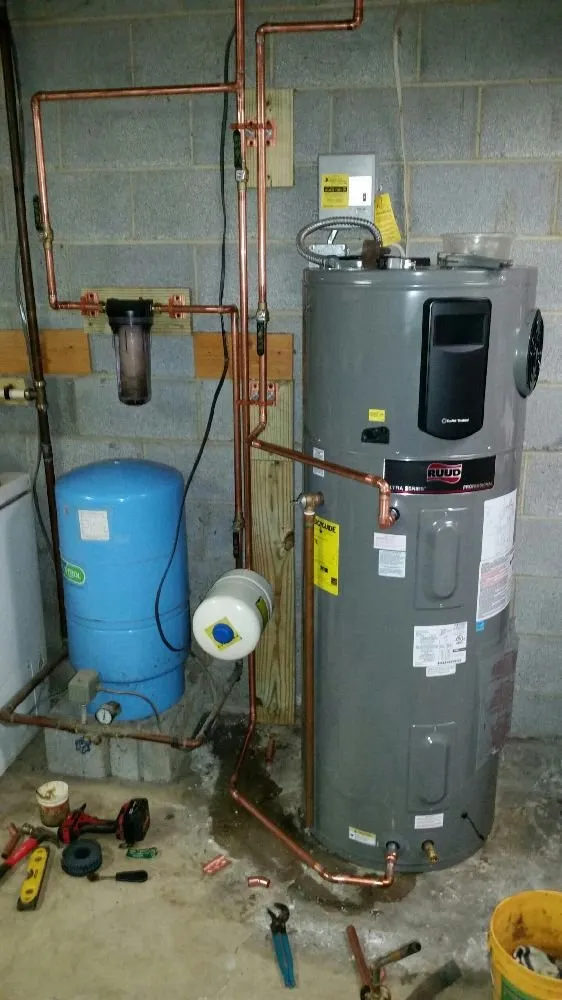 Professional emergency electrical service experts serving Amissville, VA - Griffith Plumbing, Heating and Cooling & Electrical
