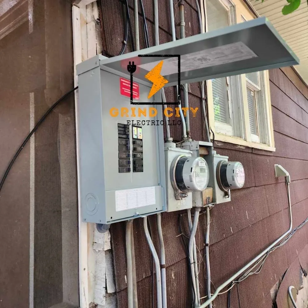 Affordable electrician providing lighting installation in Cordova, TN - Grind City Electric