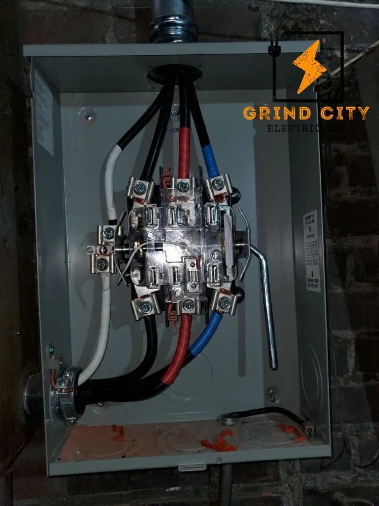 Affordable electrician providing electrical repair in Cordova, TN - Grind City Electric