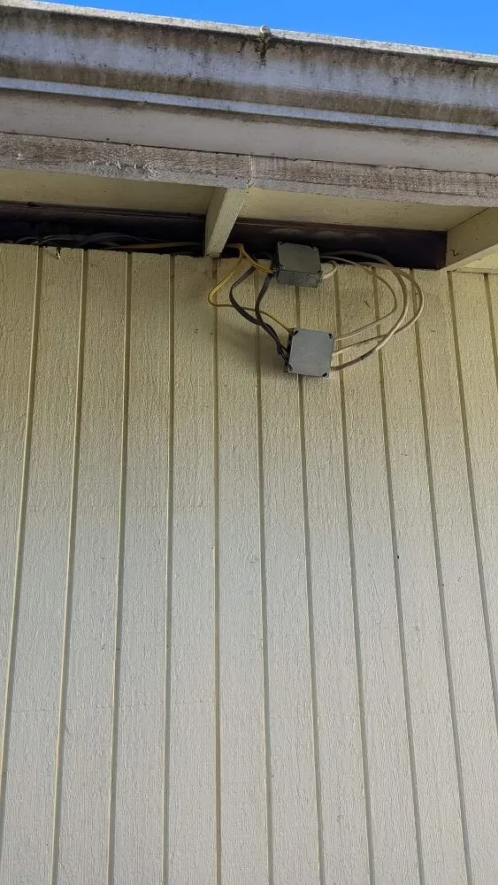 Slide of Grit City Electric