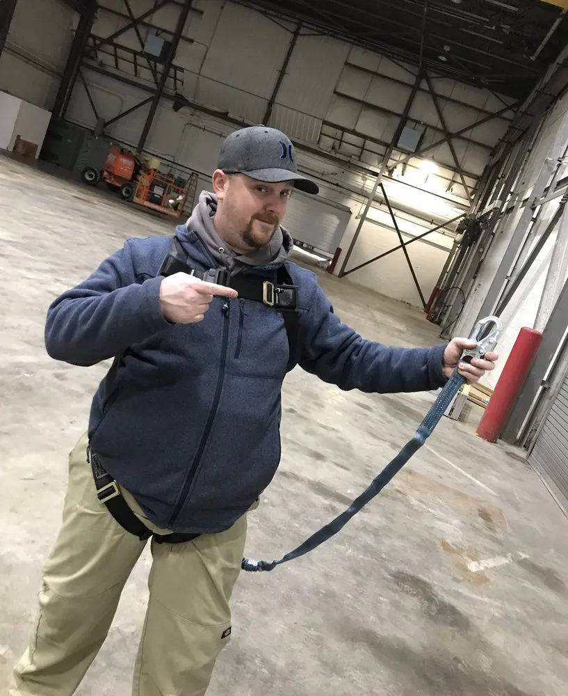 Certified emergency electrical service experts serving Clarkston, MI - Grizzly Electric