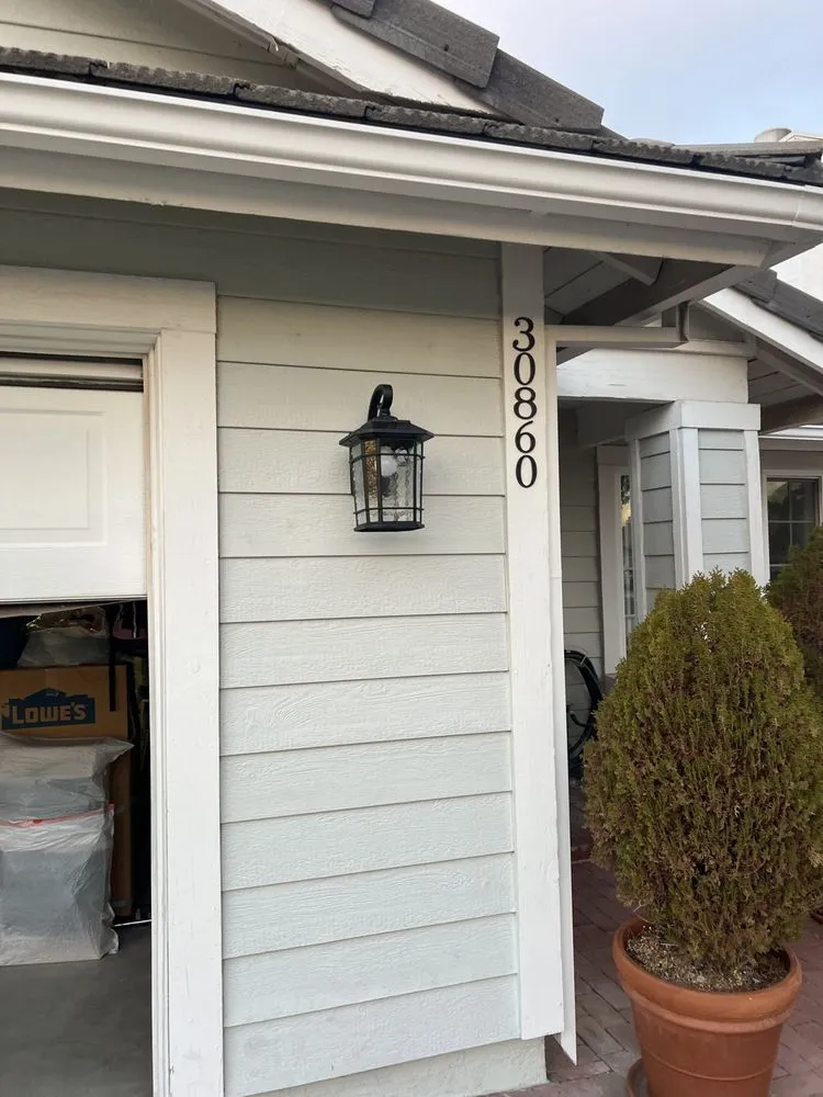 Slide of Grizzly Electric