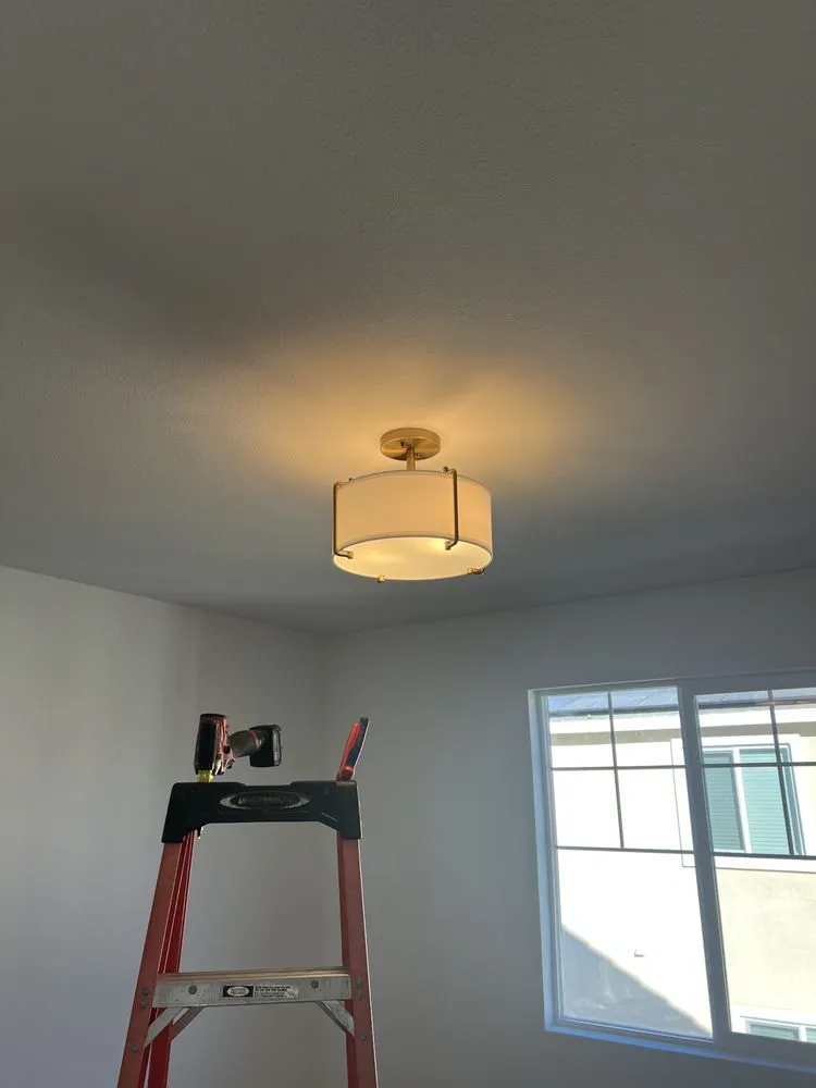 Slide of Grizzly Electric