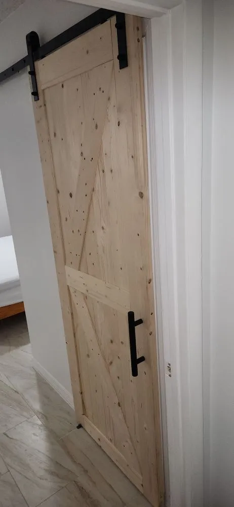 Slide of Groero Handy & Landscape