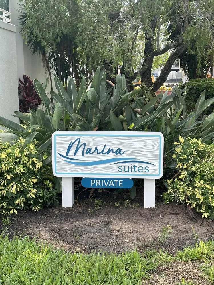 Slide of Groero Handy & Landscape