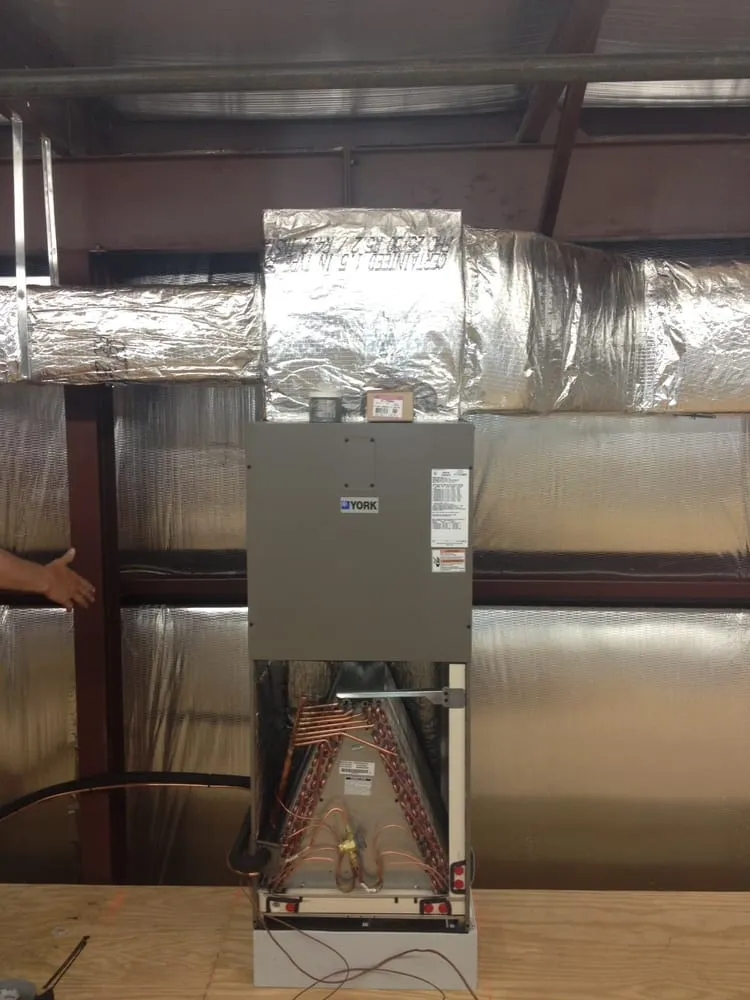 Reliable outlet and switch repair service in Parkersburg, WV - Grogg's Home Services