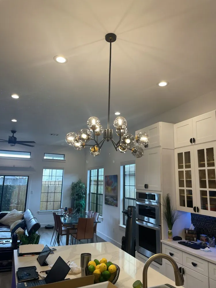 Slide of Grounded Electrical Services of Texas