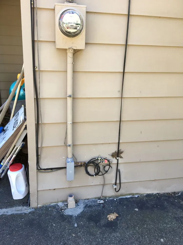 Slide of Grounded I G