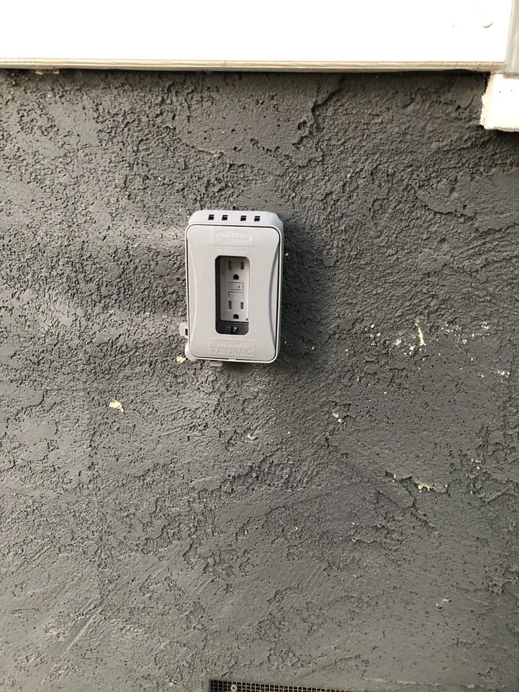 Slide of GRT Electric