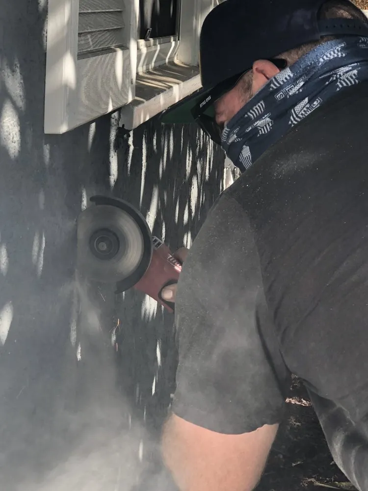 Slide of GRT Electric