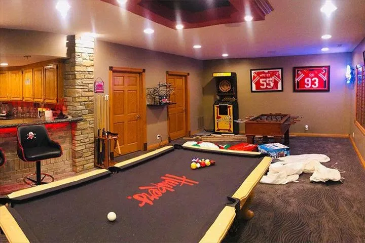 Slide of GS Electric