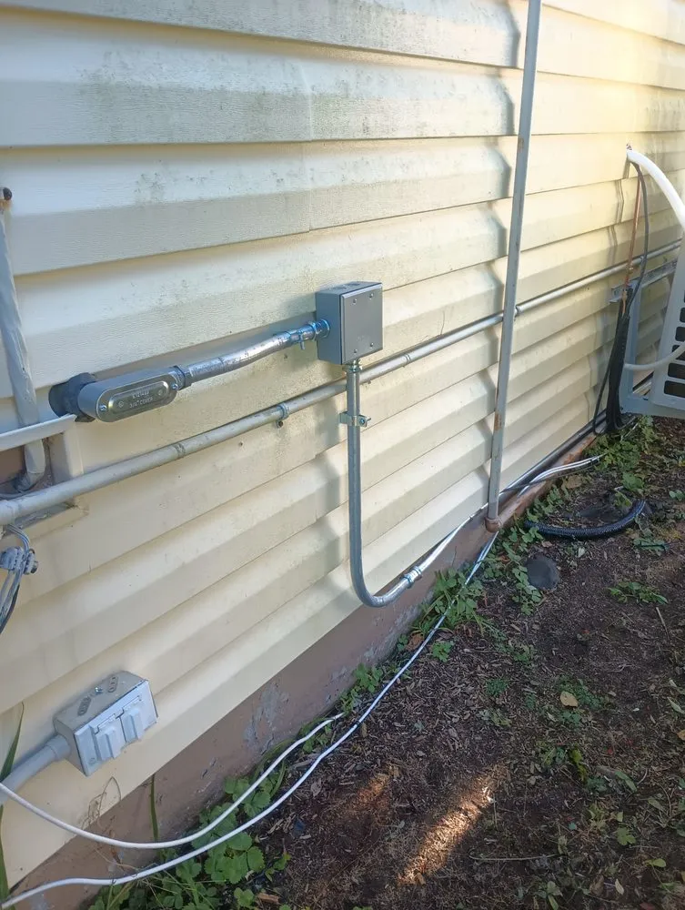 Professional emergency electrical service in Walden, NY by GS Electrical