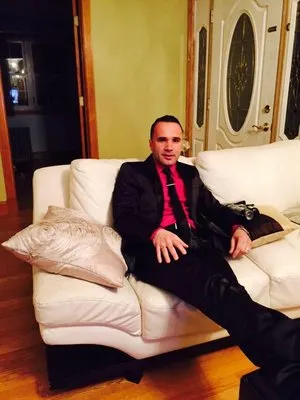 GS Master Renovations Logo