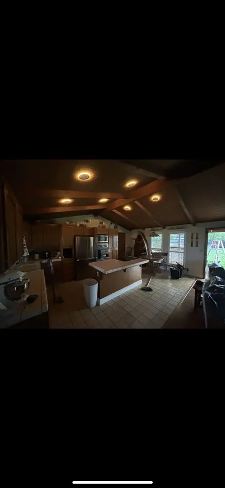 Slide of Gshock Electric