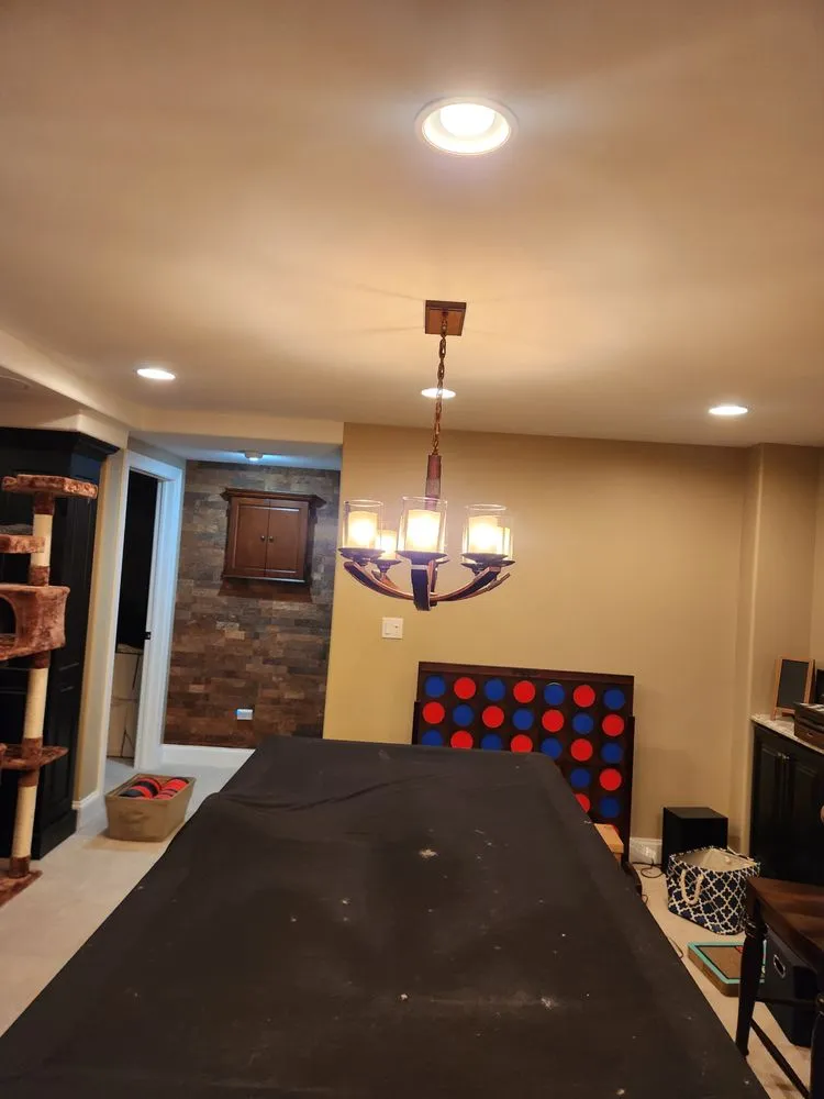 Slide of GT Hutch Home Remodelers