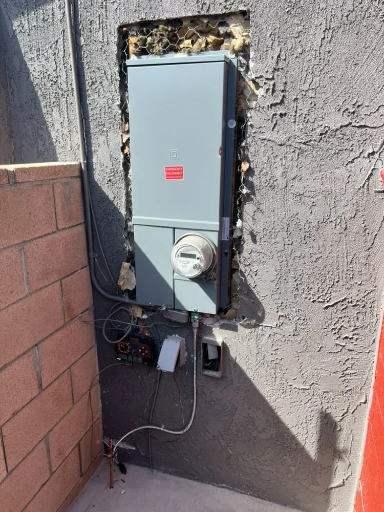 Slide of GTO Electric