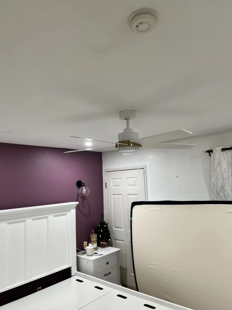 Slide of GTO Electric