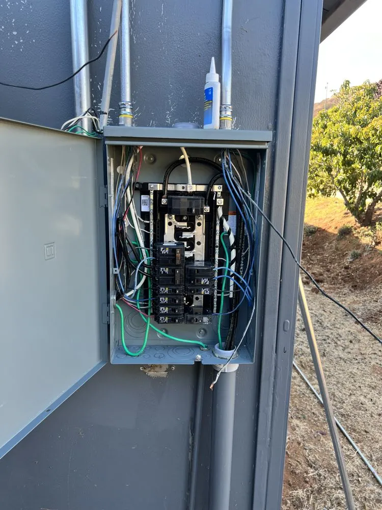 Slide of GTO Electric