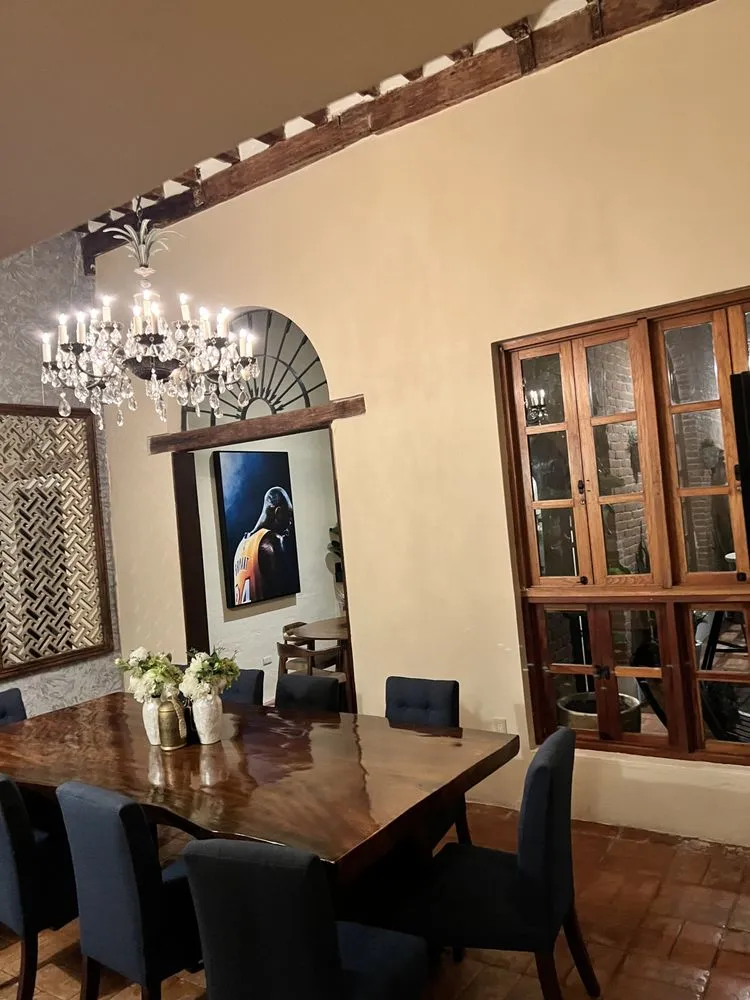 Slide of GTO Electric