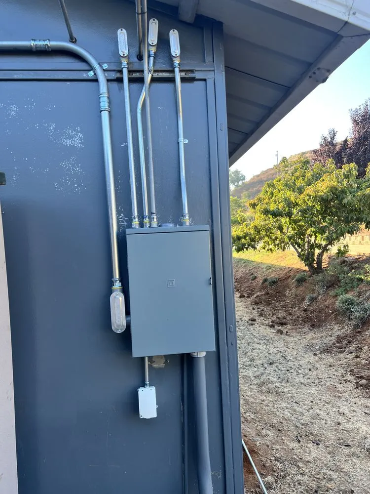 Slide of GTO Electric