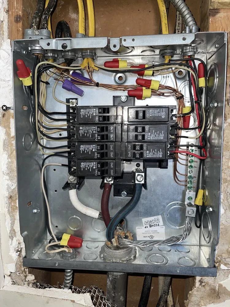 Slide of GTZ Electric Contracting